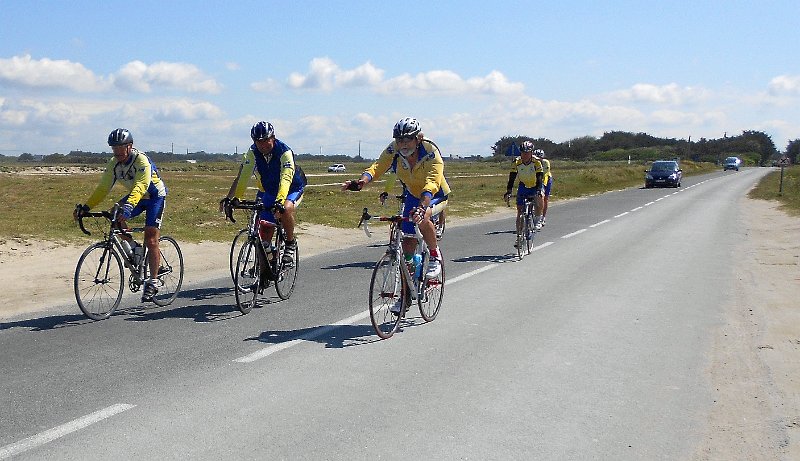 2012-06-12 13 Arrivee a la Pointe de la Torche a midi.jpg